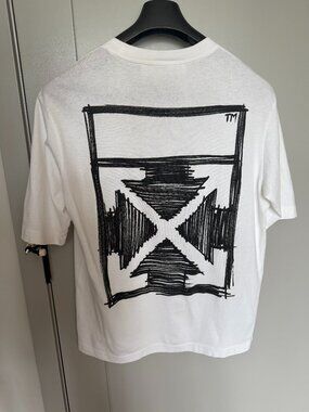 Mens Size M Off-White T-Shirt